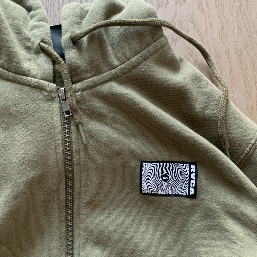 Grn RVCA zip up - Picture 2 of 4